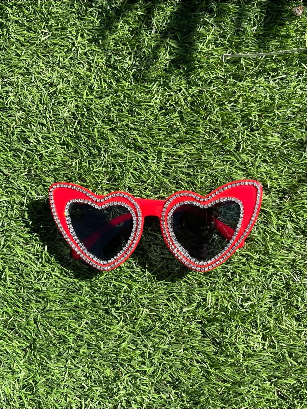 Red Heart-Shaped Rhinestone Sunglasses - Fashion Women Accessories